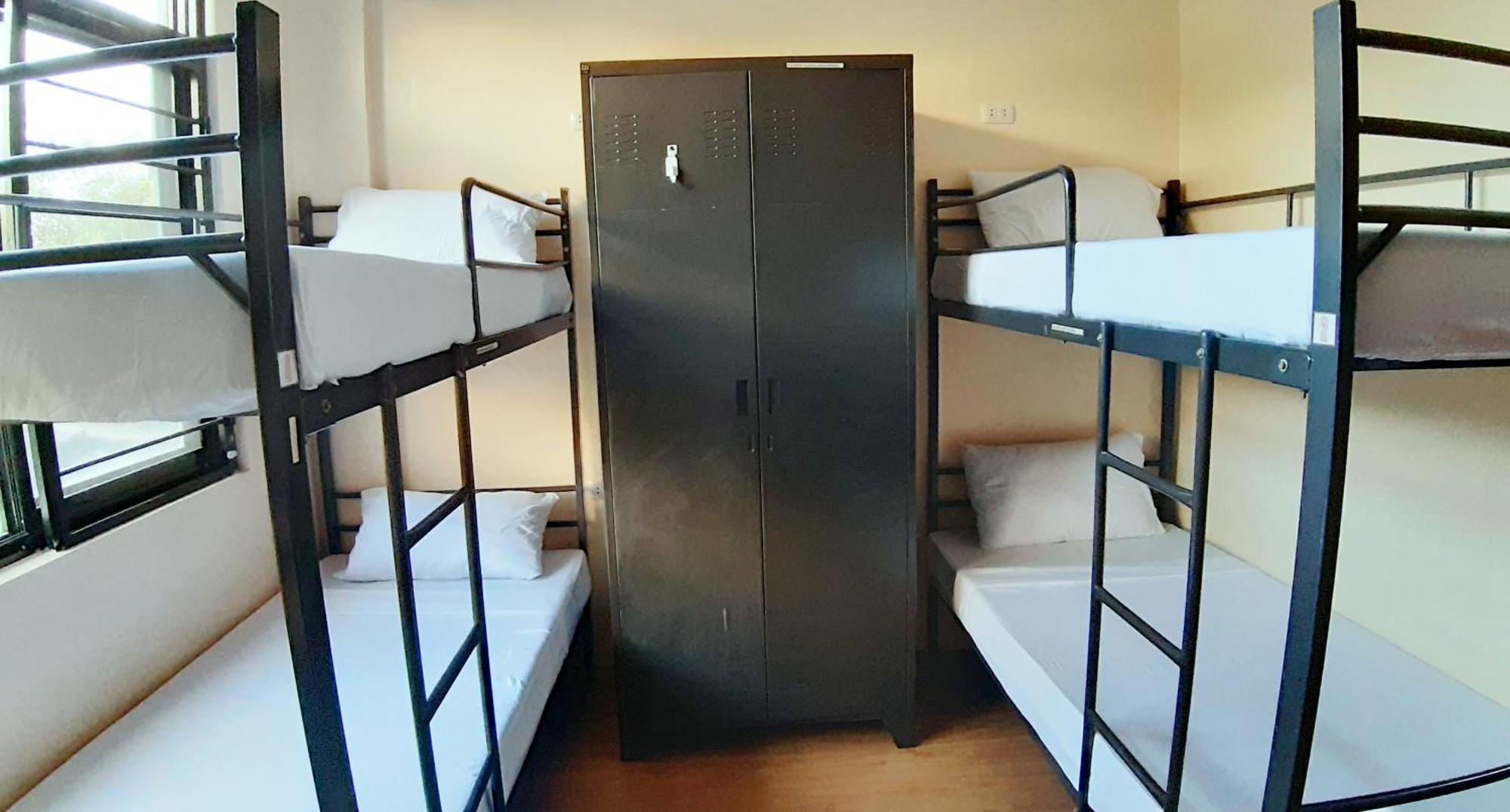 Monchere Dormitory Манила Экстерьер фото